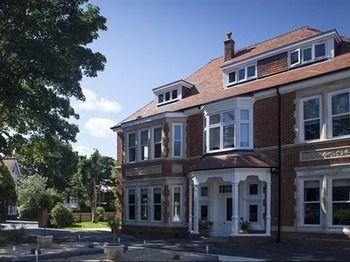 Chalfield Manor Boutique Hotel 본머스 외부 사진