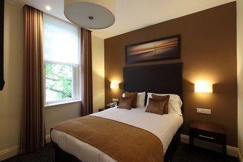Chalfield Manor Boutique Hotel 본머스 외부 사진